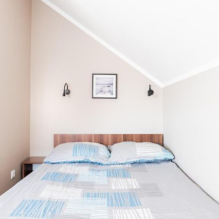 Domki I Apartamenty Kacper- Swietna Lokalizacja Blisko Plazy ออสตรอวอ ภายนอก รูปภาพ