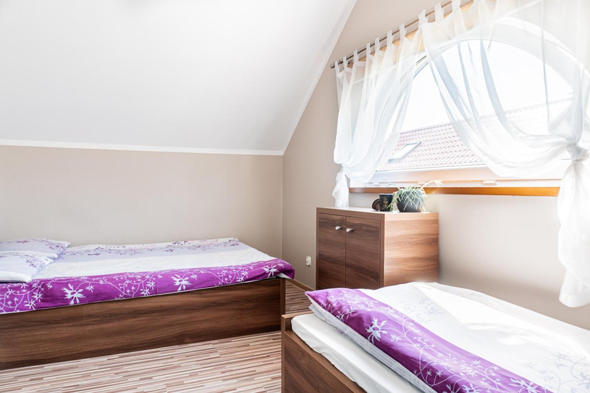 Domki I Apartamenty Kacper- Swietna Lokalizacja Blisko Plazy ออสตรอวอ ภายนอก รูปภาพ